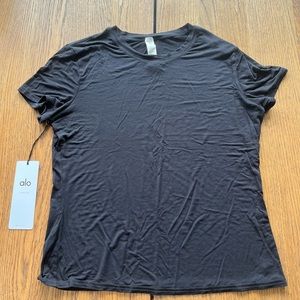 ALO all day short sleeve M
